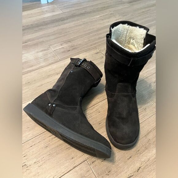 Marc Fisher brown suede mid calf pull on lined women’s brown boots. Size 8 - Picture 1 of 7